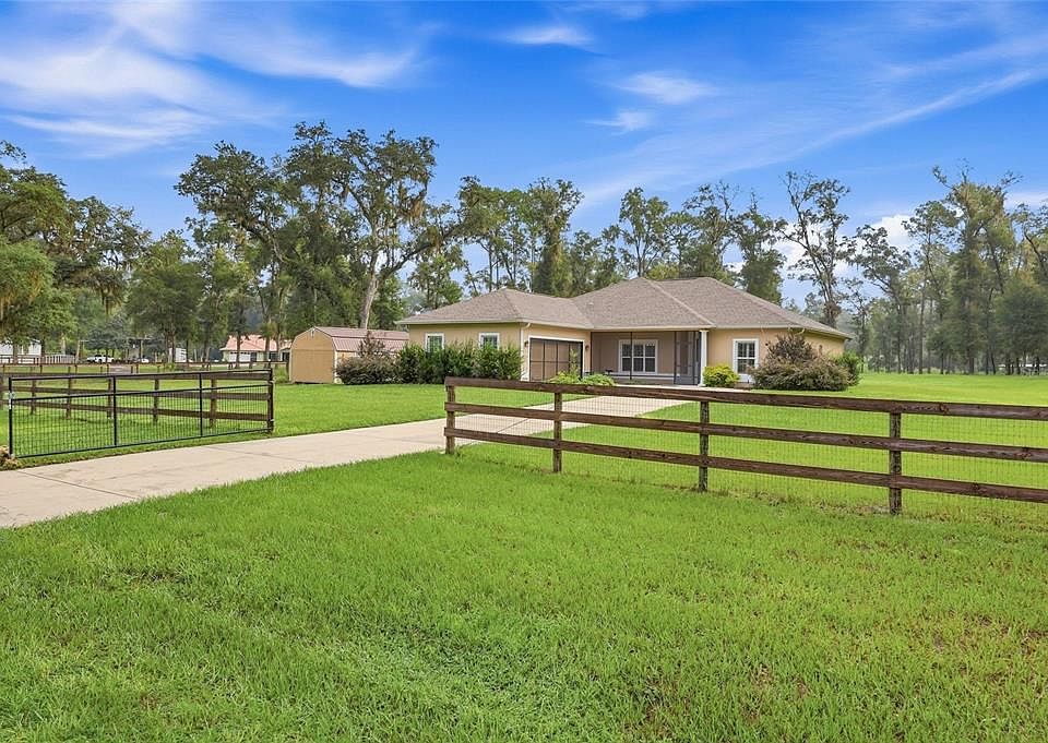 1st image of 16 LAKESIDE DRIVE