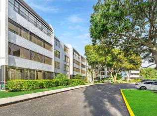 Kendall Gate, Miami, FL 33176