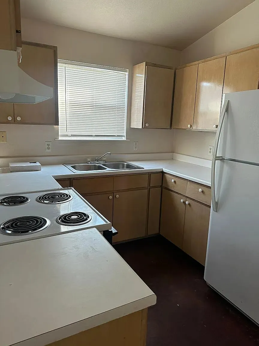 1 bed, 560 sqft, $850 — Photo 1