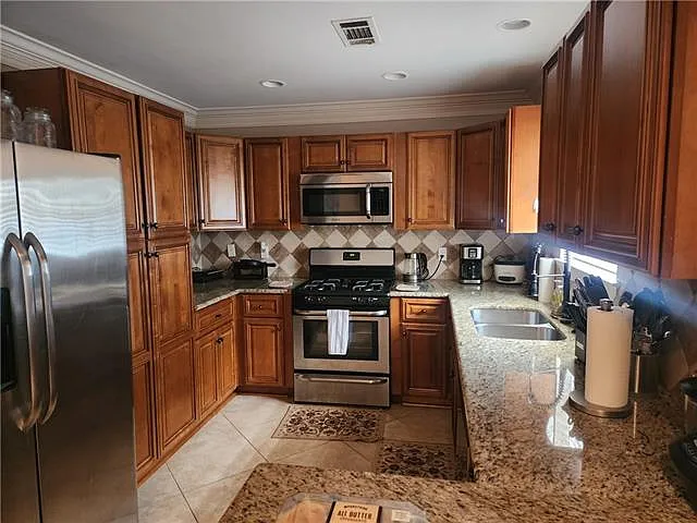 2309 Pirate Dr — Photo 21