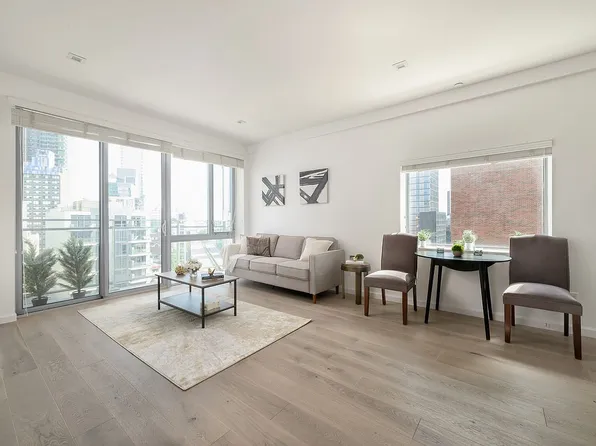 42-44 Crescent St #7A, Long Island City, NY 11101