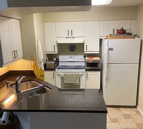 4th image of 1255 Wyndham Dr APT 201