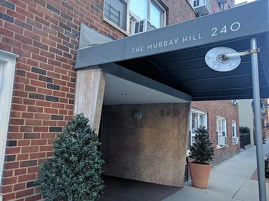 Sold by Real Direct | media 11