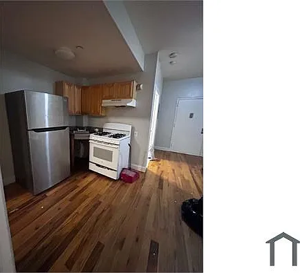 2 bed, $2,200 — Photo 2