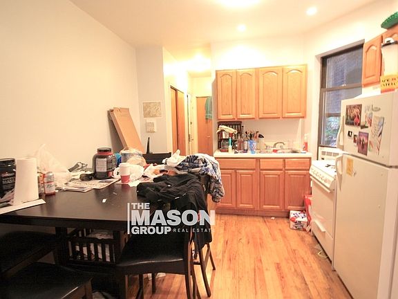 3rd image of 796 9th Ave #2S