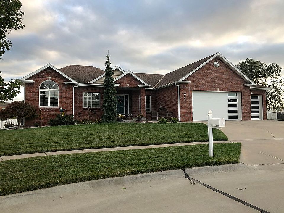 1st image of 8611 Misty Blue Cir