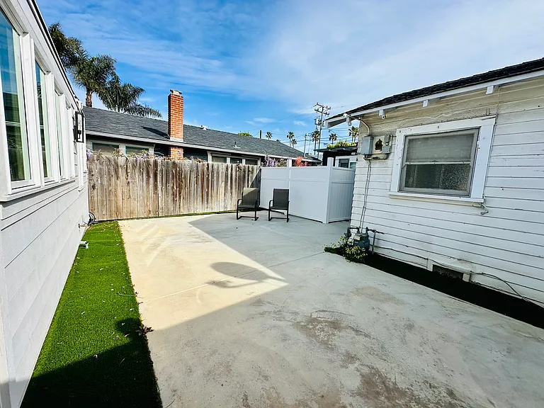 406 Washington Ave — Photo 6