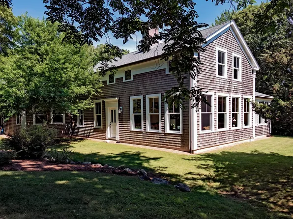 3 Bens Way, Chilmark, MA 02535