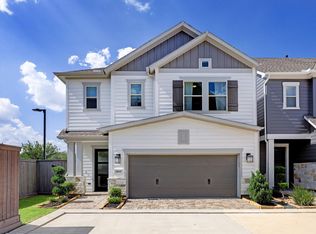2612 Zemmer Ln, Houston, TX 77008