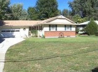 6204 Longview Rd, Kansas City, MO 64134