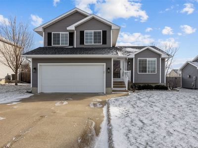 3425 Falcon View Rd SW, Cedar Rapids, IA, 52404