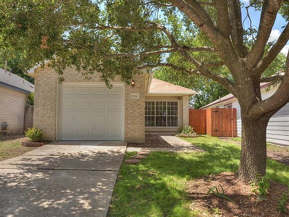 2nd image of 1554 Parkfield Cir