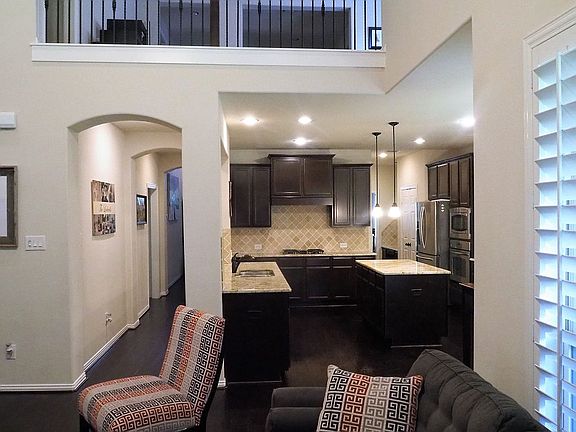 4th image of 2942 Fair Chase Dr