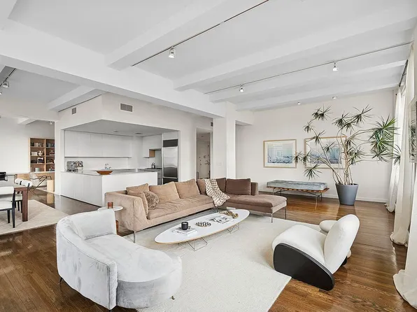 245 7th Ave, New York, NY 10001