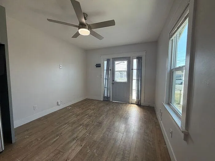 1177 Florence St — Photo 7