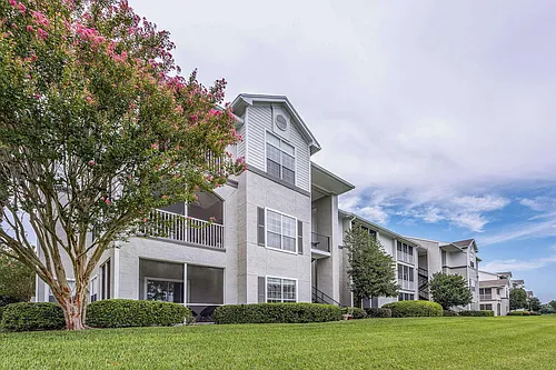 Registry at Windsor Parke Photo 1