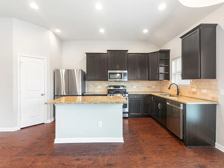 4161 Shallow Creek Loop — Photo 11