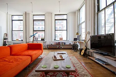 Rented by Nolita Group