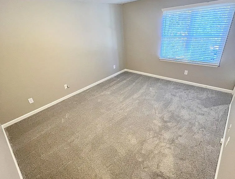 3004 Hillandale Rd #4 — Photo 9