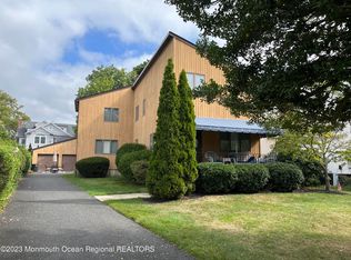 416 Salem Ave, Spring Lake, NJ 07762