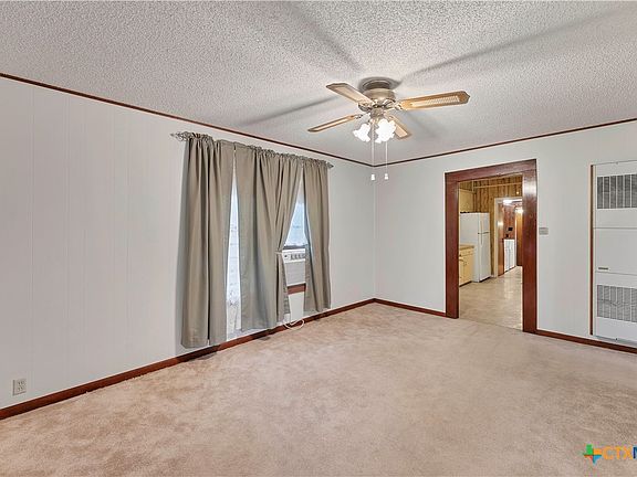 5th image of 458 Napoleon St