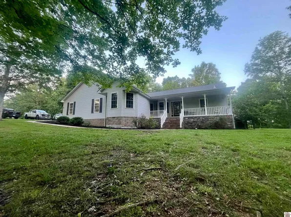 121 Idlewild Ln, Benton, KY 42025