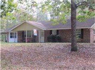 101 Ridgewood Dr, Shepherd, TX 77371