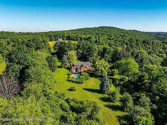 3rd image of 139 County Route 21c
