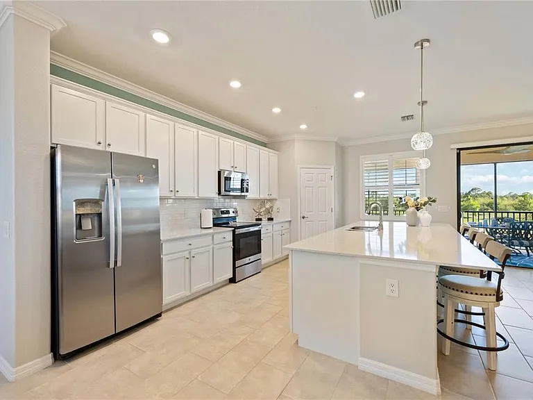 10817 Tarflower Dr #201 — Photo 11
