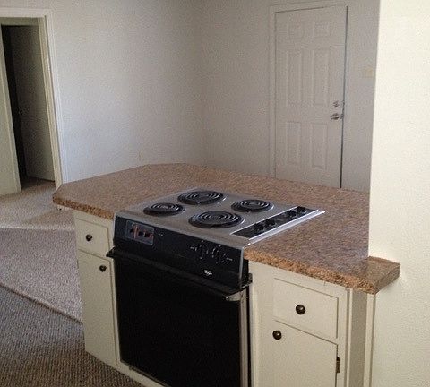 4th image of 5923 County Road 5800