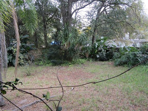 5th image of 4017 Luan Dr