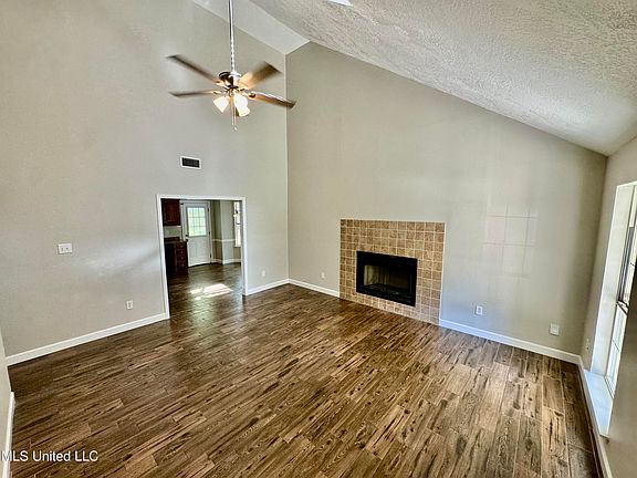 2nd image of 2529 Bahama Dr