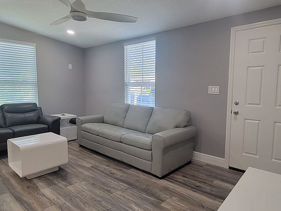 4th image of 5507 Rd Ave #1024