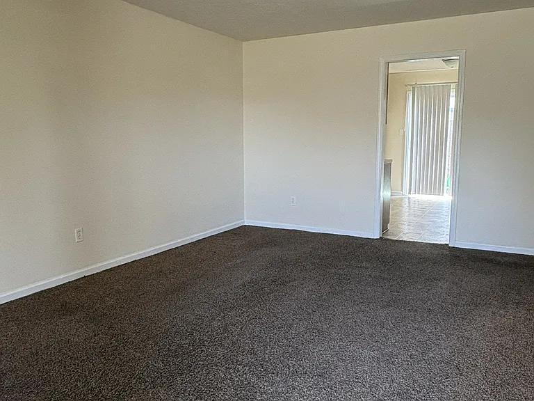 1768 Patrick Way #B — Photo 2
