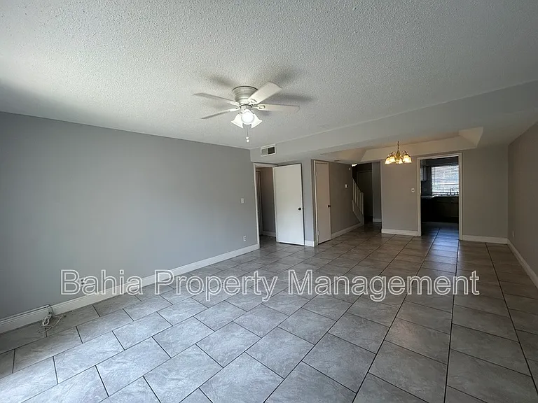 7502 Bolanos Ct — Photo 8