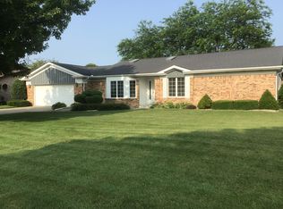 821 Pilgrim Dr E, Saginaw, MI