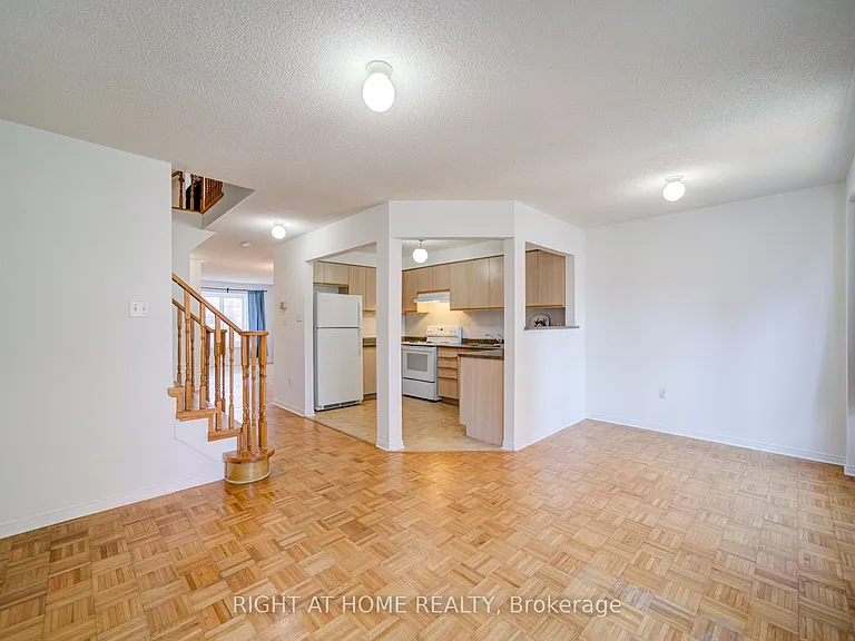 120 Railroad St #9 — Photo 15