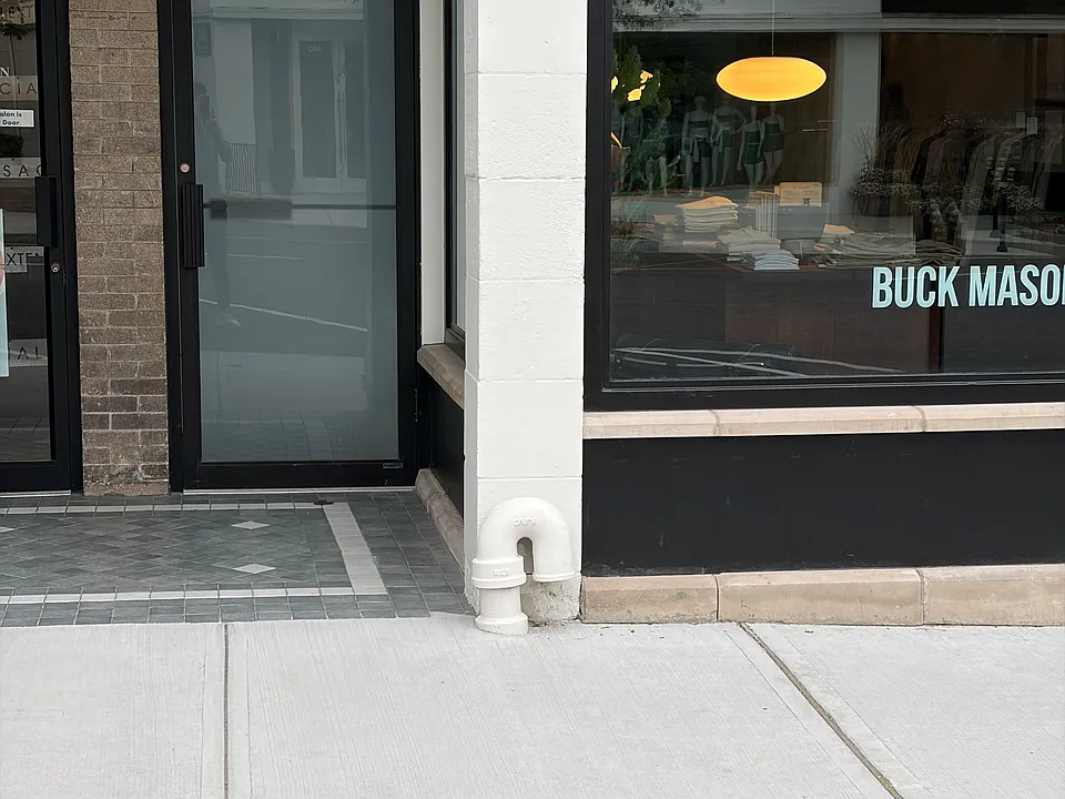 351 Greenwich Ave #3