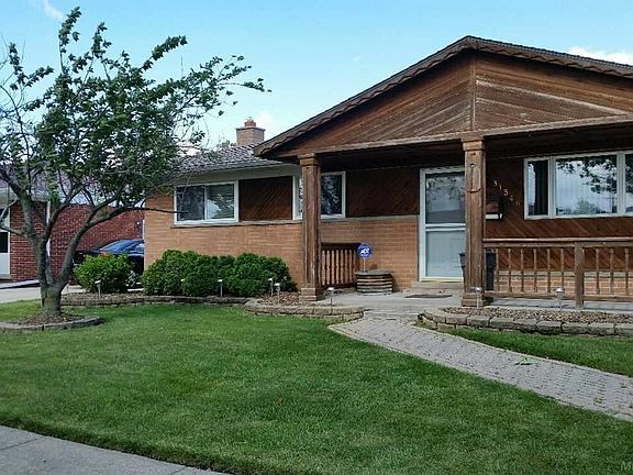 2nd image of 31346 Iroquois Dr