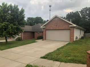 3356 S Cottage Ave, Springfield, MO 65807
