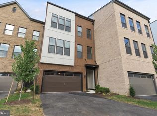 23046 Sullivans Cove Sq, Ashburn, VA 20148