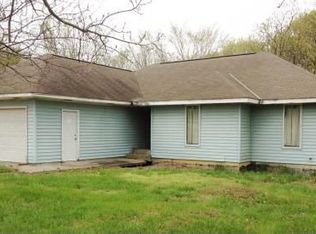 6361 Hickory Point Rd, Meriden, KS 66512