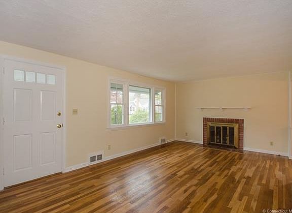 4th image of 8 Douglas Cir
