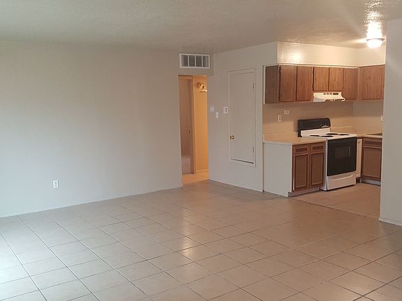 5th image of 448 Texas St NE APT A