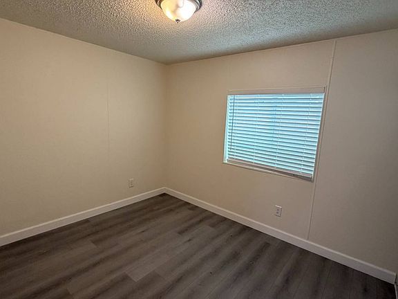 5th image of 8191 Calabash Ave Space 33
