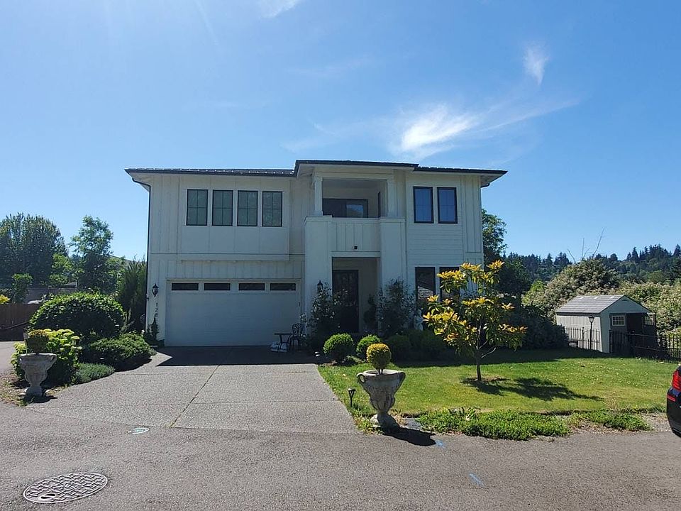 1st image of 128 Homer Ave SW