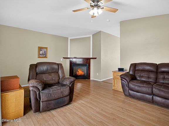 4th image of 8548 W Sawtooth St