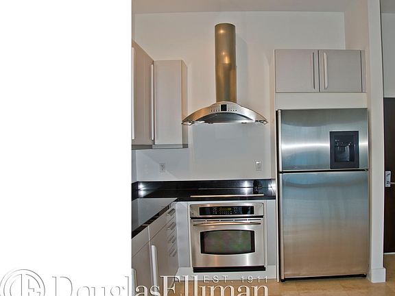 5th image of 2301 Collins Ave APT 1602