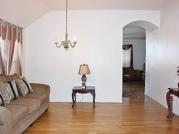 3rd image of 7115 Galveston Dr