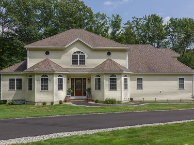 89 Woodhill Road, Bow, NH, 03304